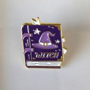 🧁 3/$30 Witch Hat Grimoire Book Enamel Pin NEW